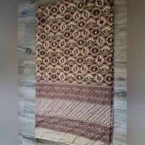 Elegant Brown and Cream Saree